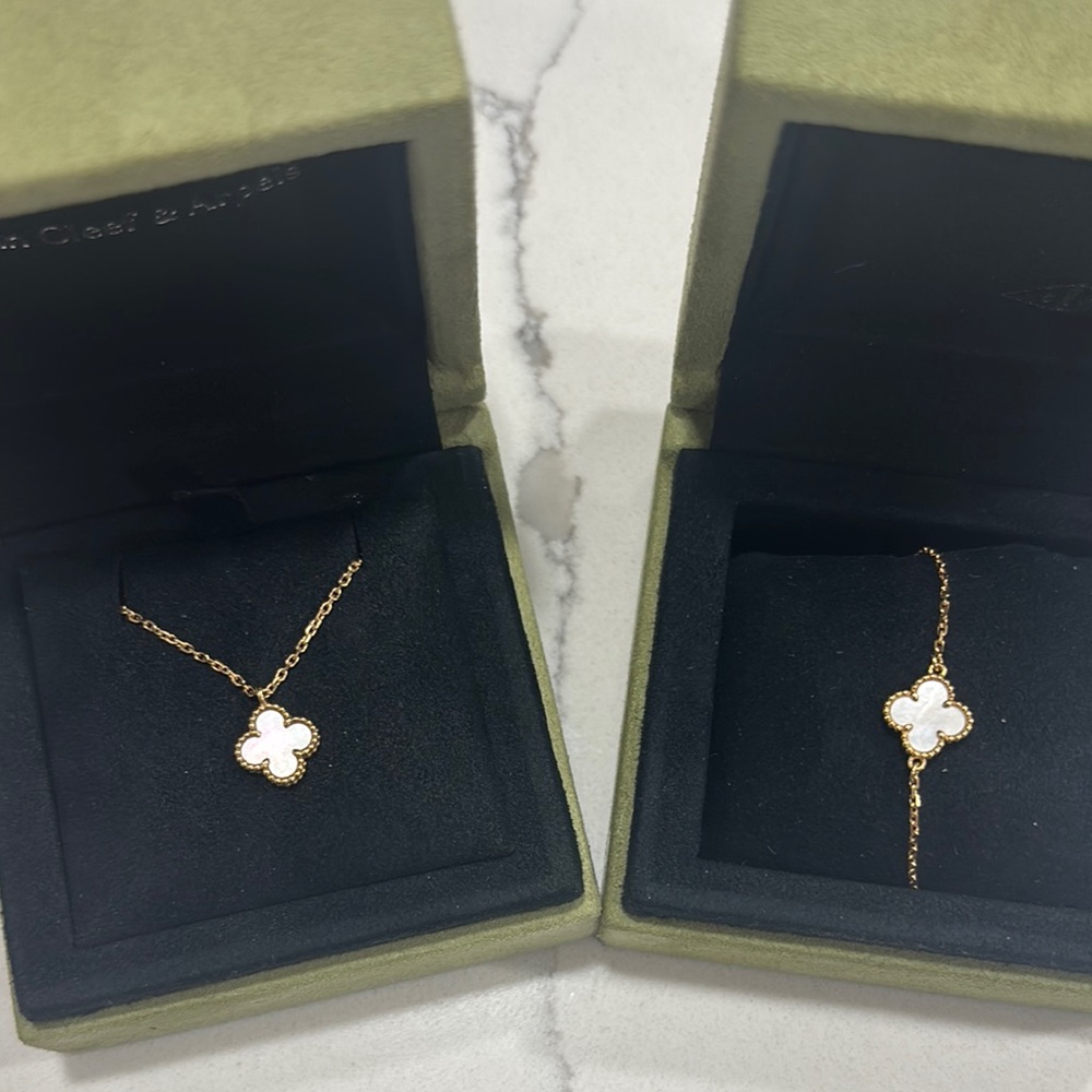 Van Cleef & Arpels Gold Clover Necklace and Bracelet Set